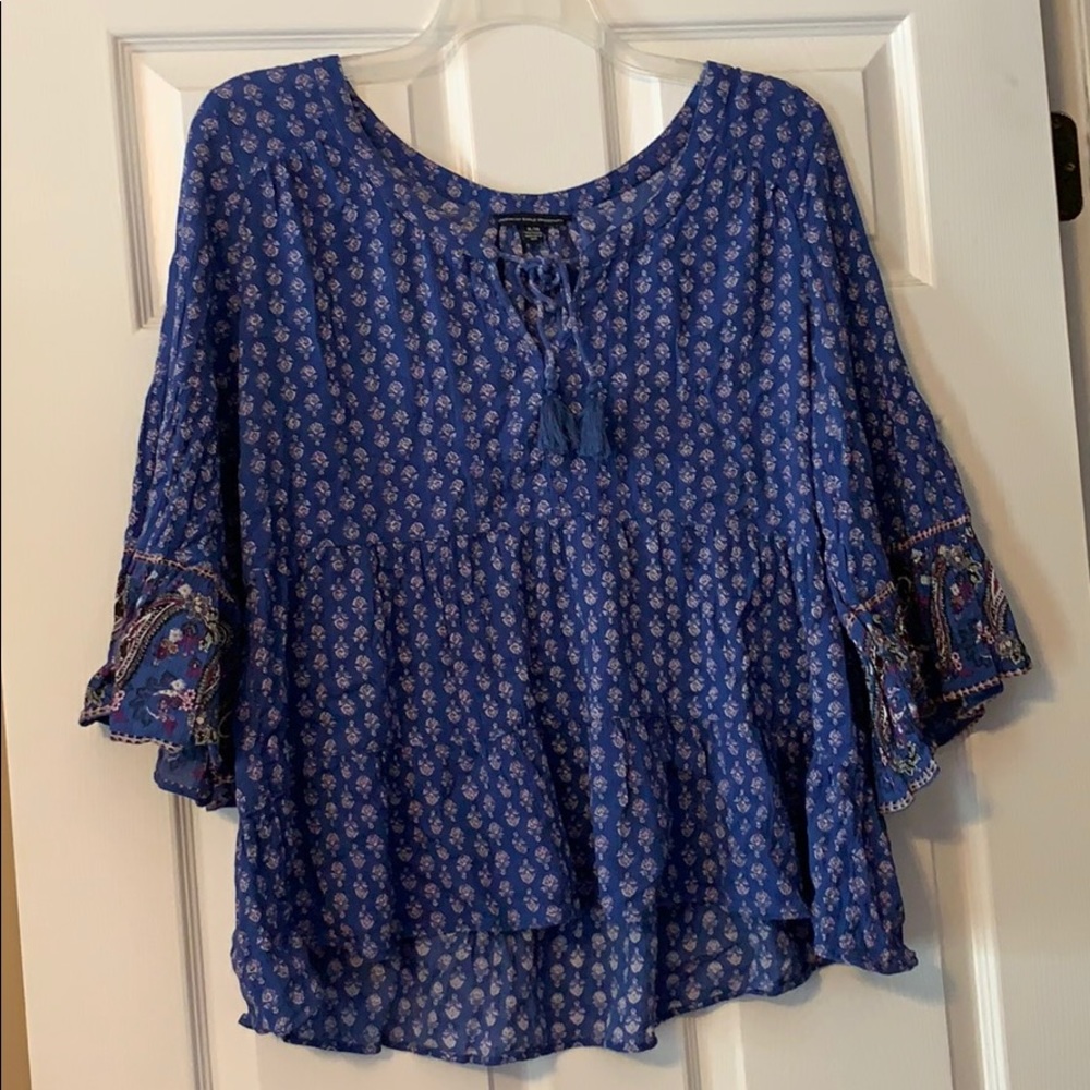 American Eagle shirt